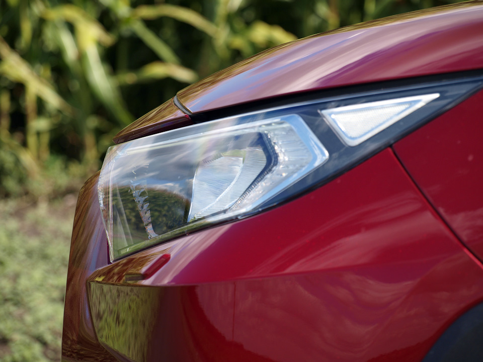 Екстер'єр Toyota RAV4. 5