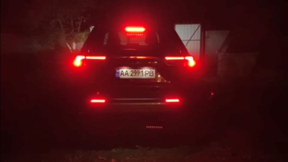 LED поворотники у задній бампер 3