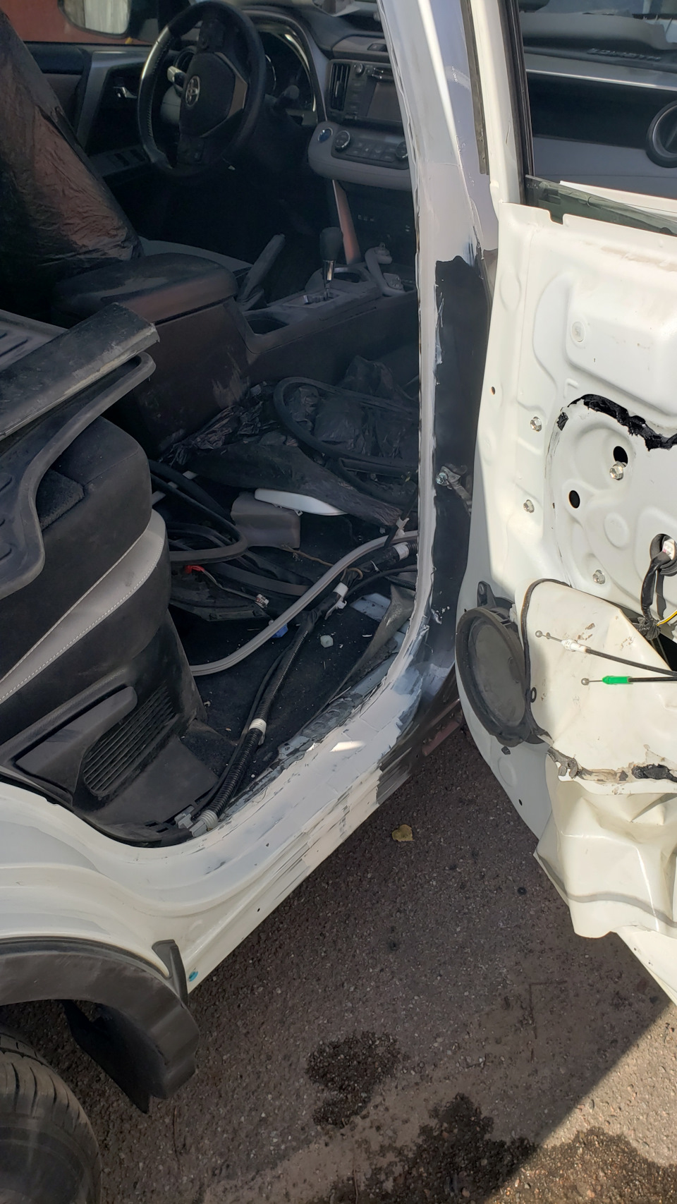 Процес ремонту Rav 4 USA 5