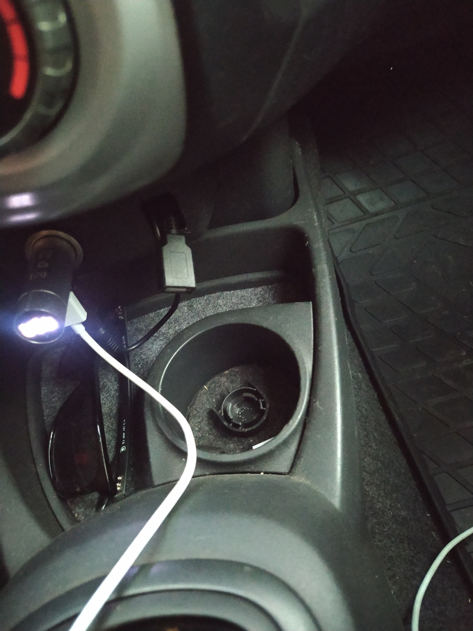 Встановлення USB/AUX/BLUETOOTH 2