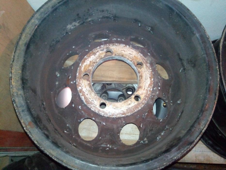 Замовив, їдуть 3