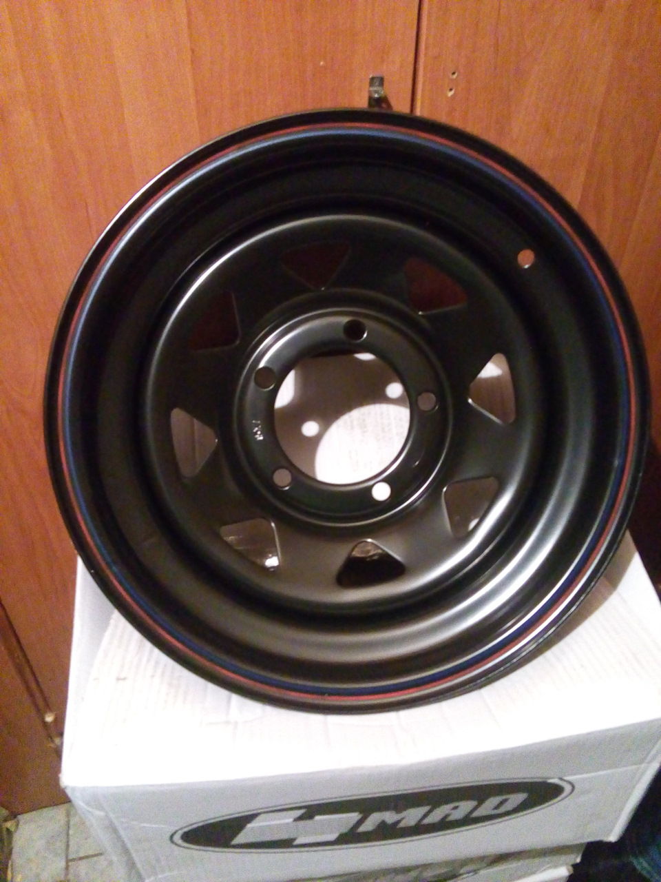 Диски 4MAD 15x7 5x139.7 ET0 1