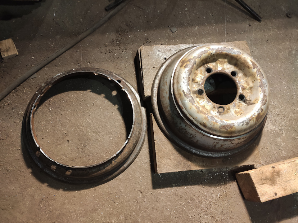 Самодельні диски уаз r15x10 -44, розварювання. 3