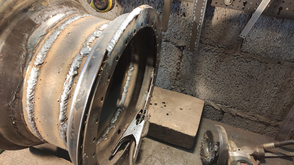 Самодельні диски уаз r15x10 -44, розварювання. 4