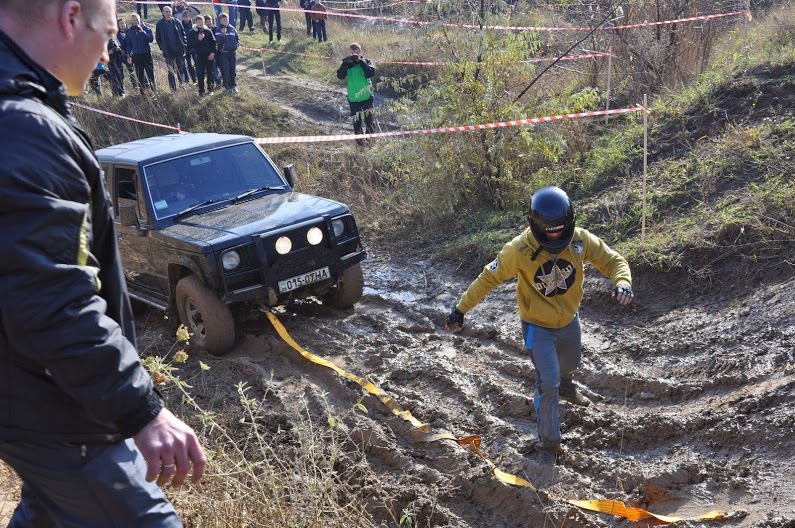 Джип-тріал Магдалинівка кар'єр 2013 4