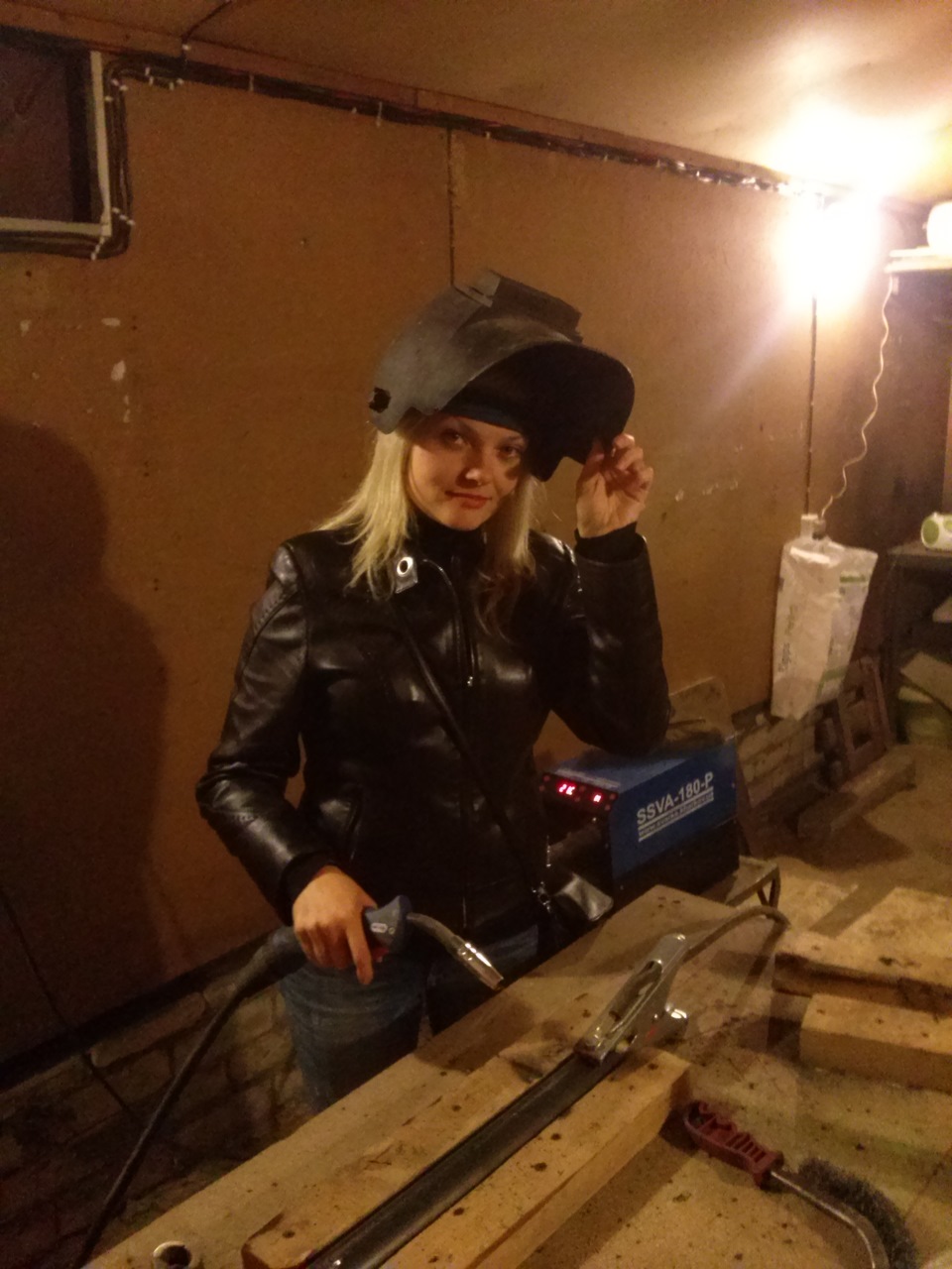 Покоління NEXT або штурман весь у роботі :) 2