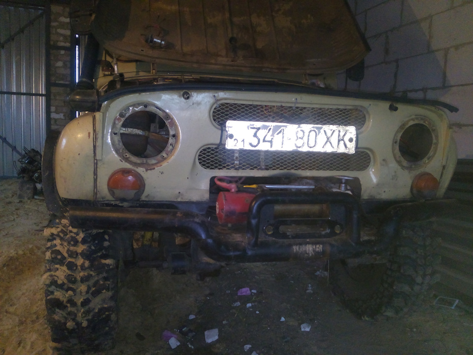 Танкові фари в уаз 1