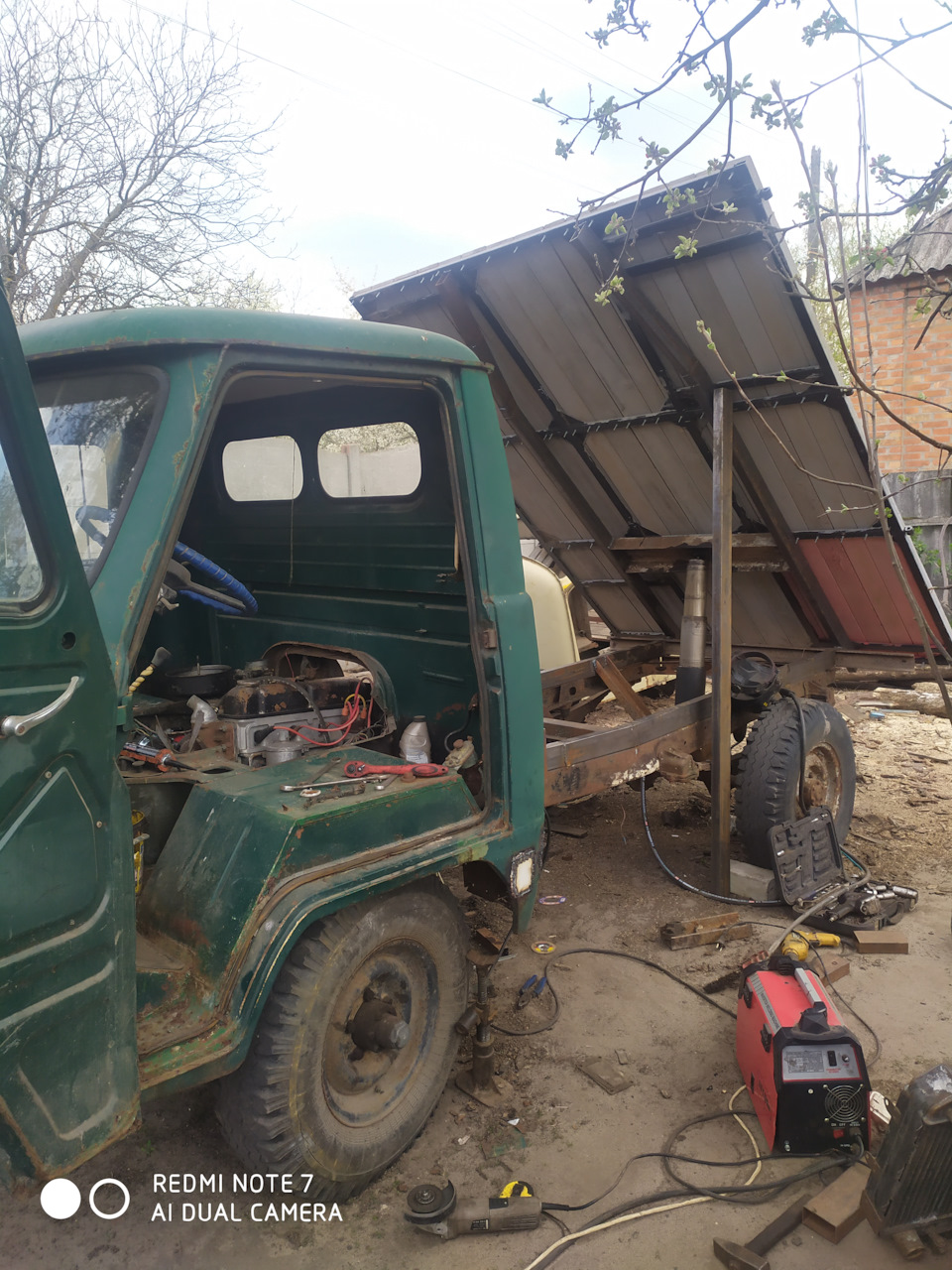Поволі займаюся самоскидом 3