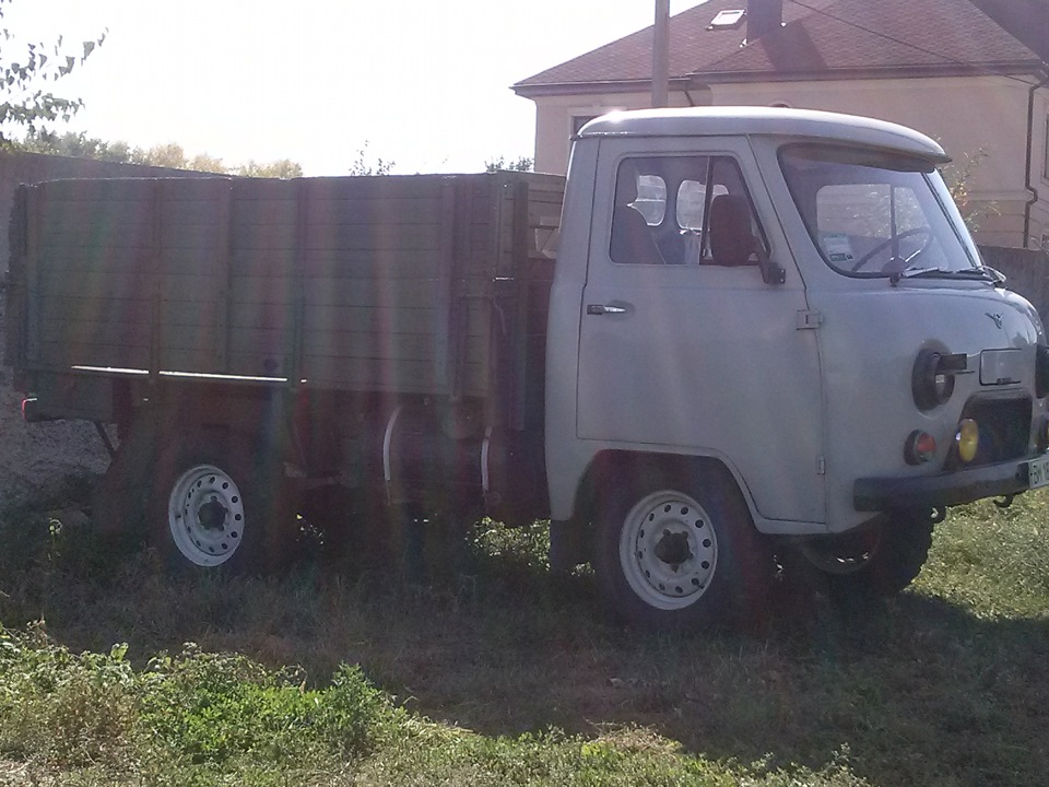 На стоянці 5