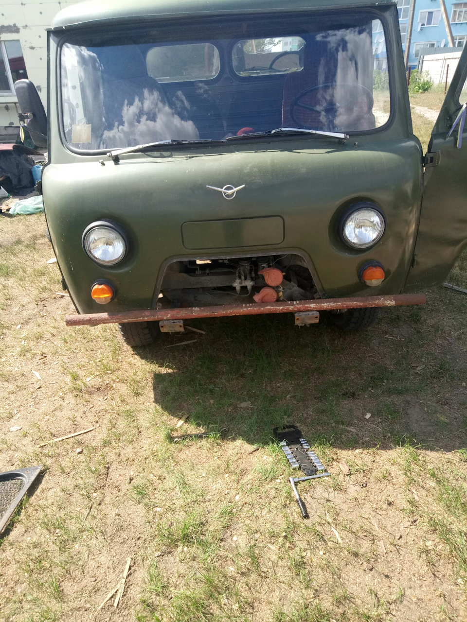 бампер 1