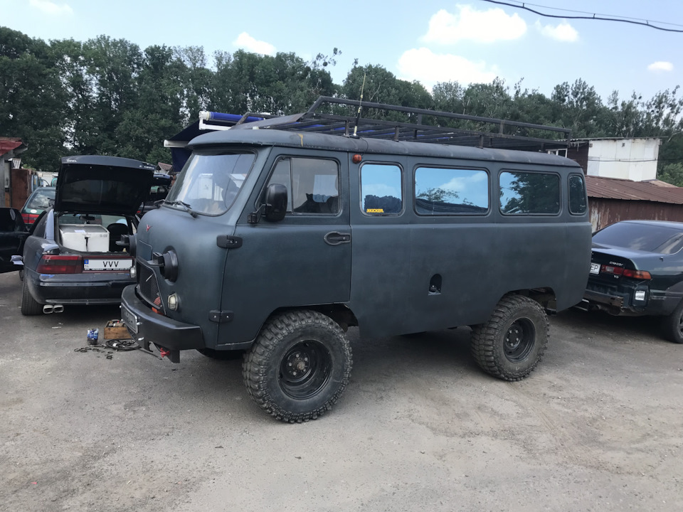 Багажник виконано... маркіза на місці... 1