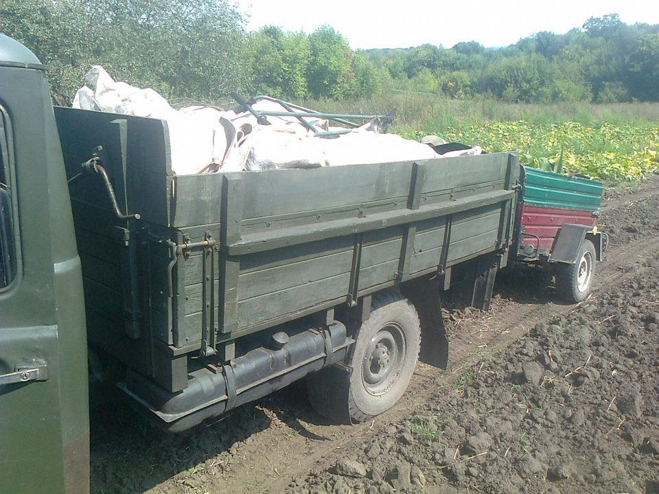 УАЗ на картоплі 4