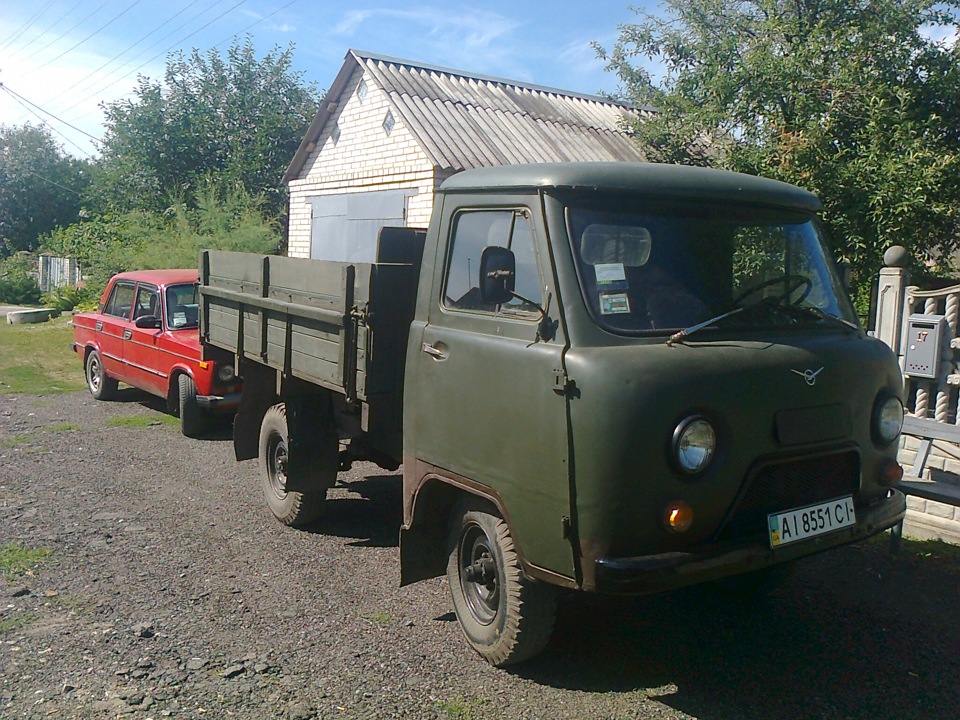 Ваз і Уаз 1