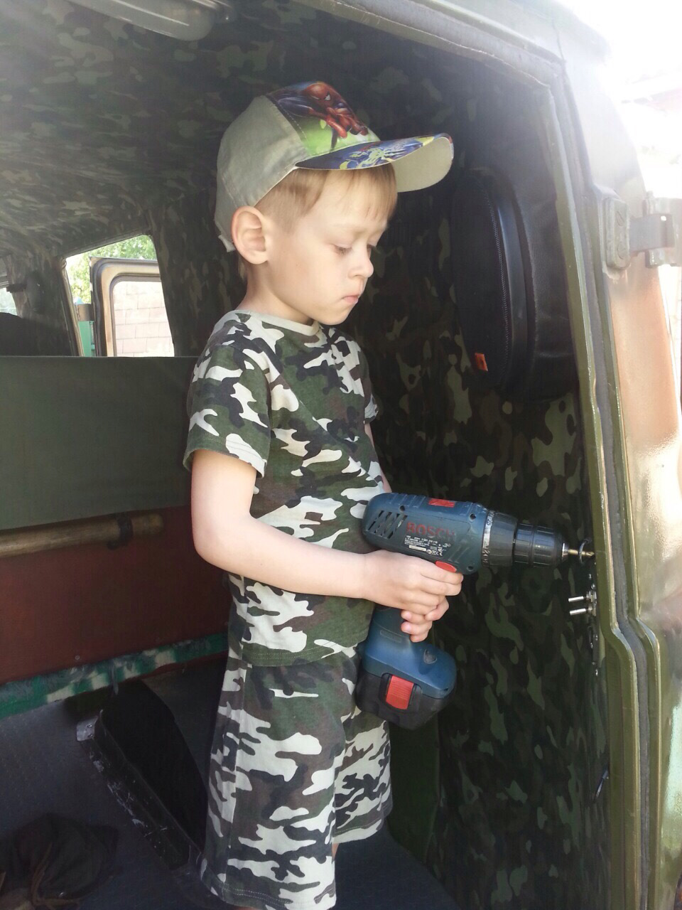 #48 сітка в багажник 1