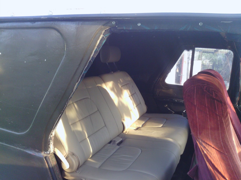 Встановлення задніх сидінь від Lexus LX470 (Частина 2) 5