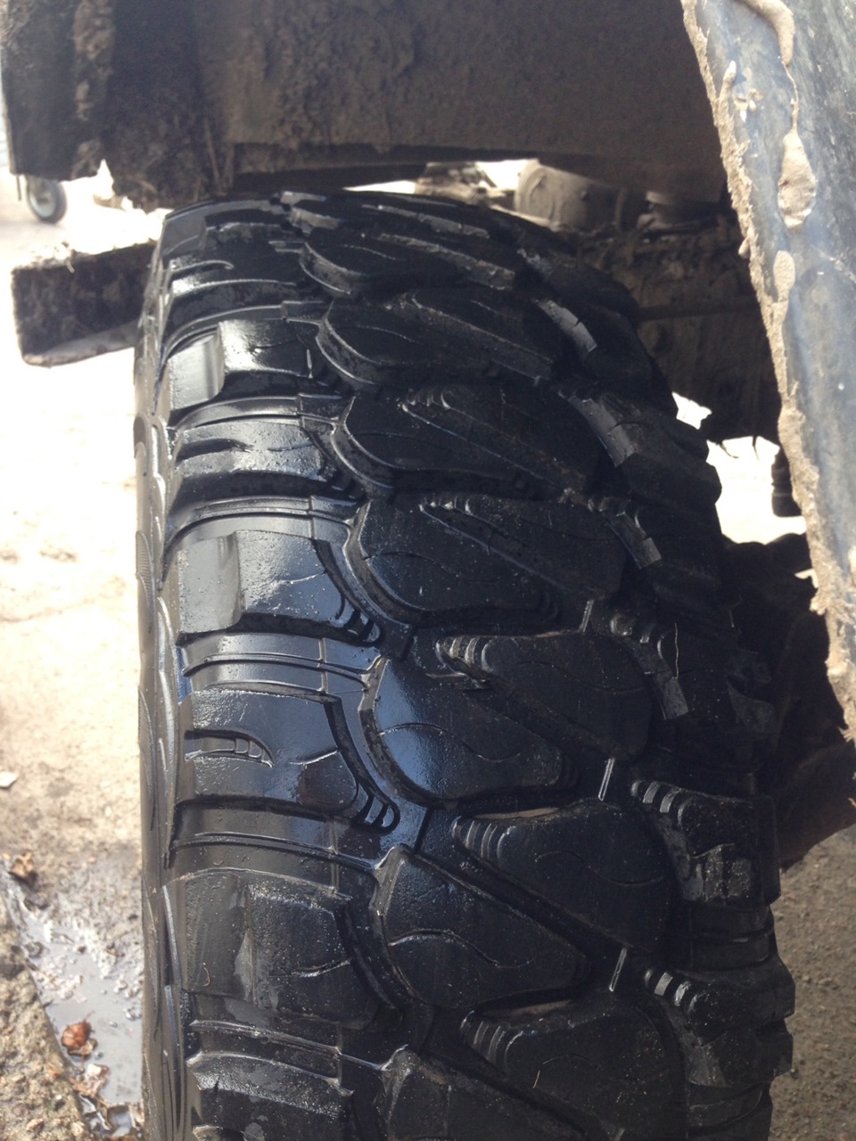 Продам свою гуму Nokian Vatiiva MT 35x12,5 r15 1
