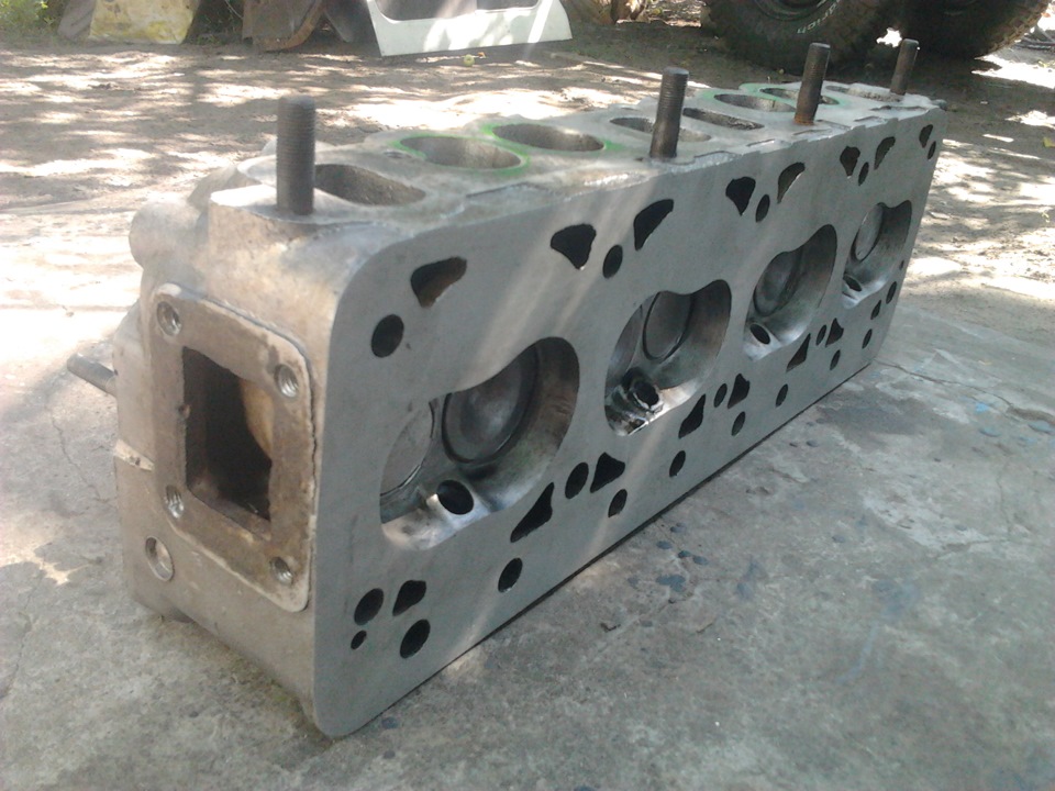 Головка блоку. 3