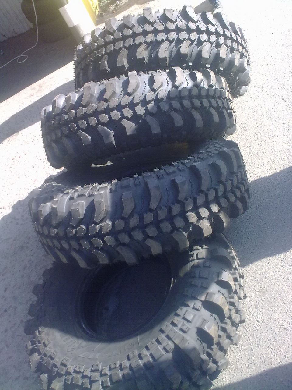 Silverstone MT-117 Xtreme 35/11,5 R15 1