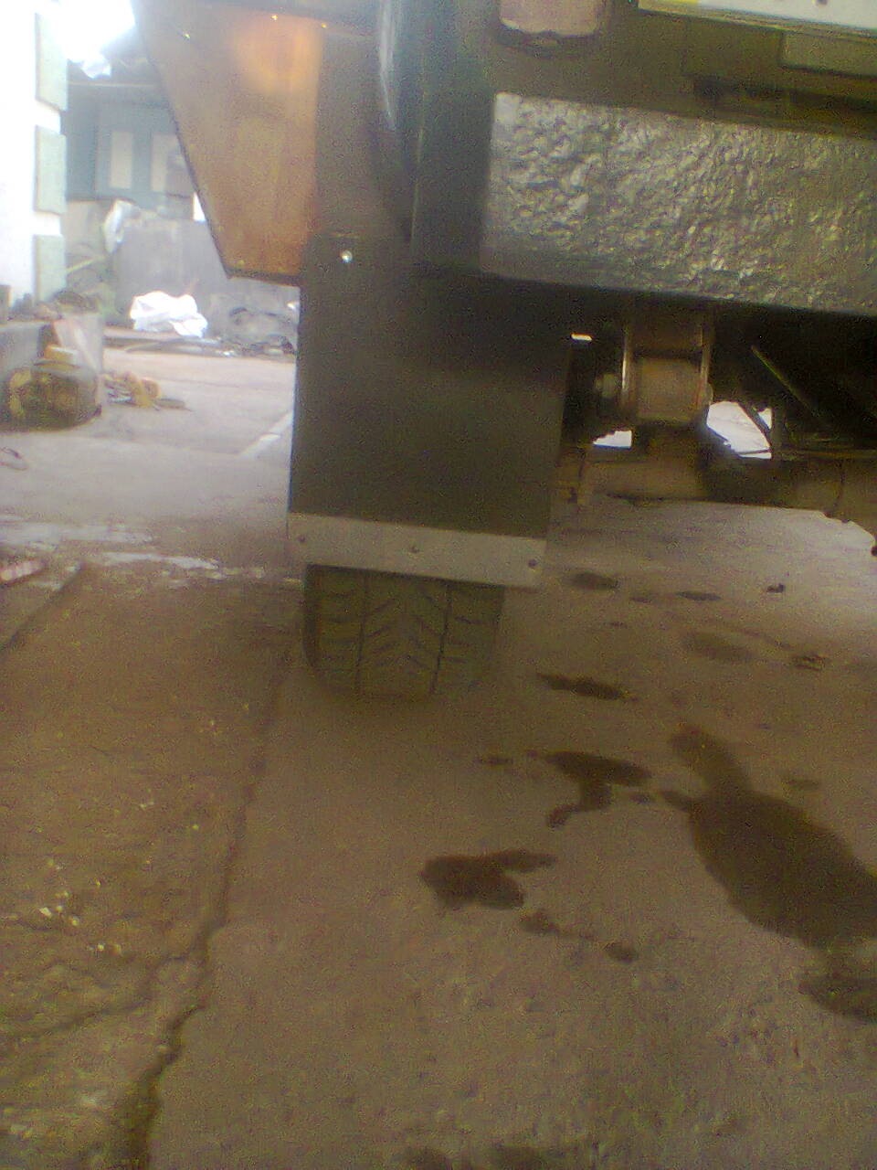 бризковики на зад 2