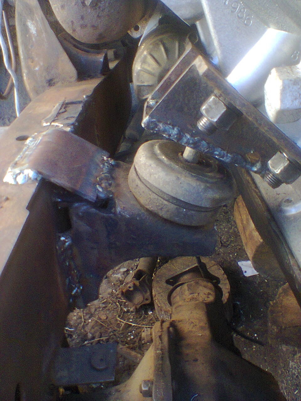 установка вісімки продовжується 2