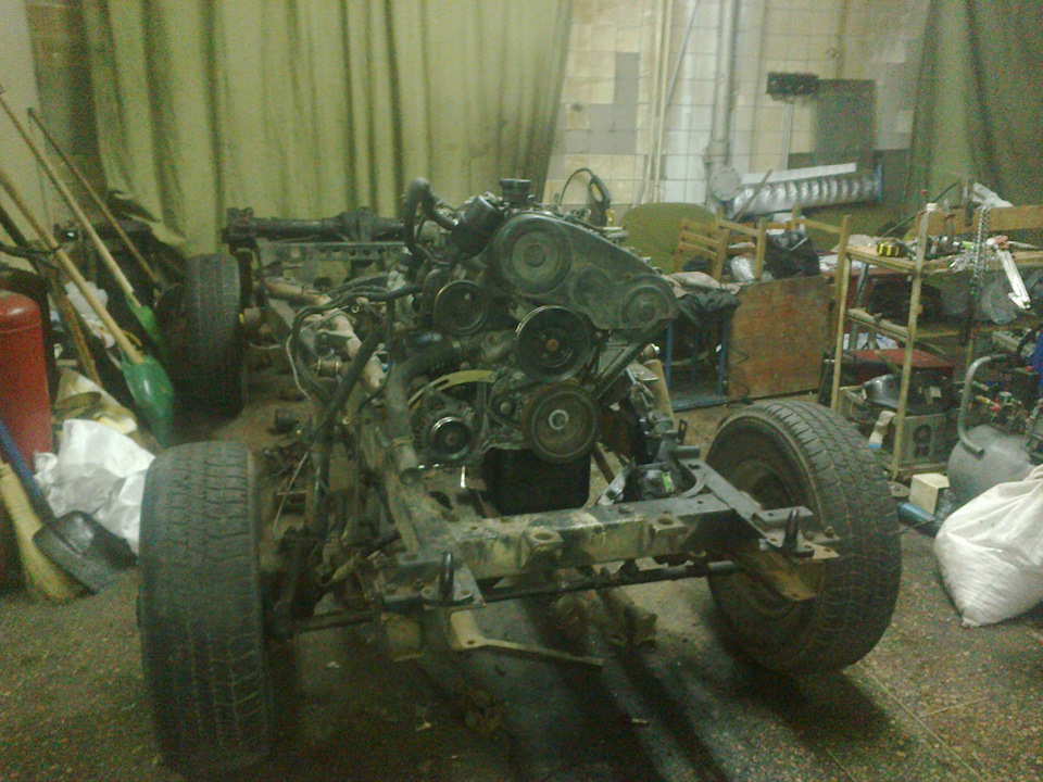 Архівні фото будівництва авто 2