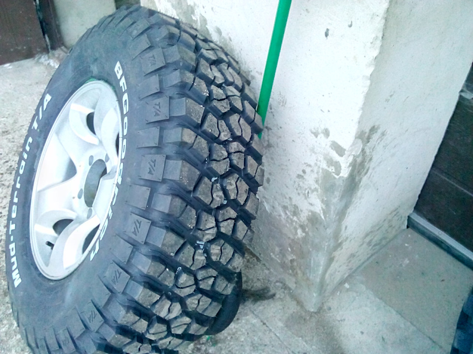 Bf Goodrich mud-terrain t/a km2 265/75 16 3