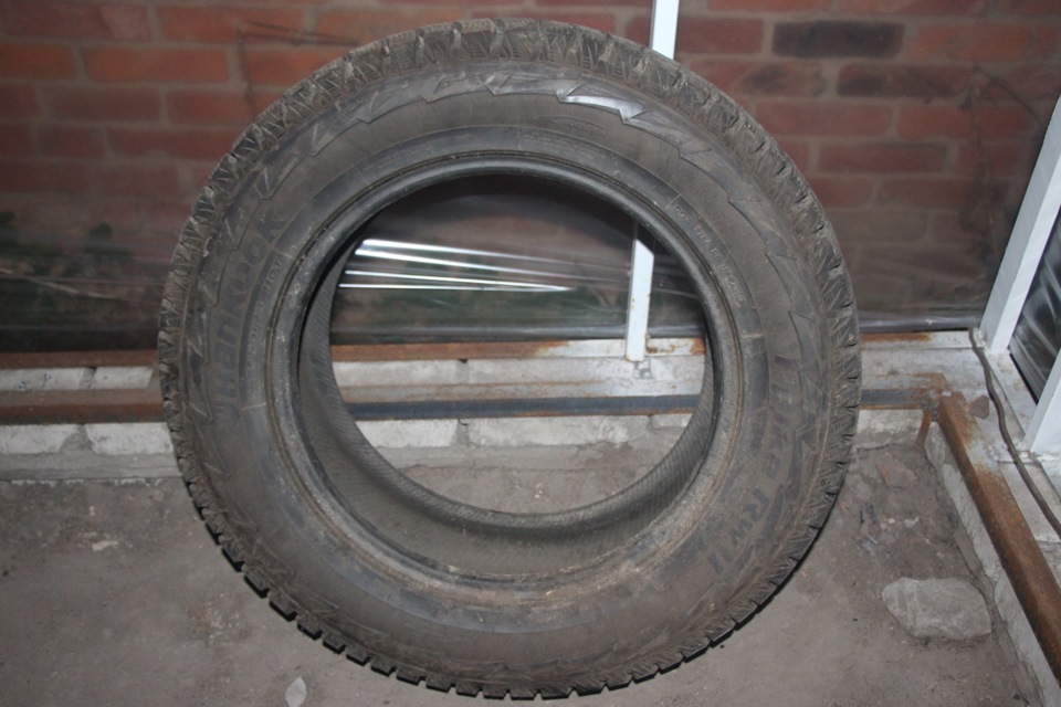 Продам зимову шину (1шт.) Hankook i*pike RW11 265/60 R18 110T майже нова. 1