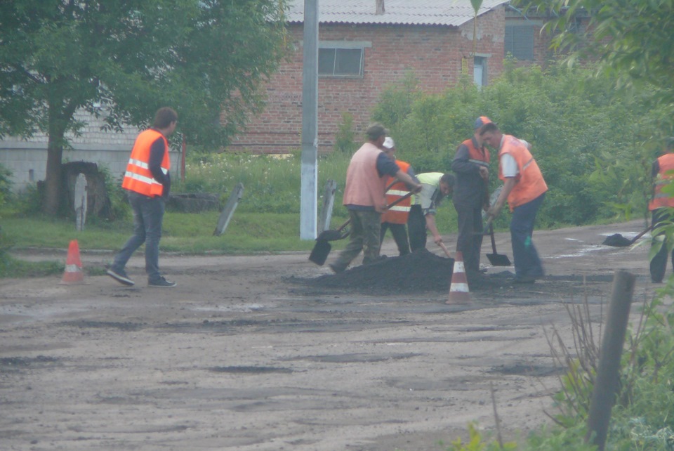 Силовий каркас? Та ні, просто цицька відвалилася. 5
