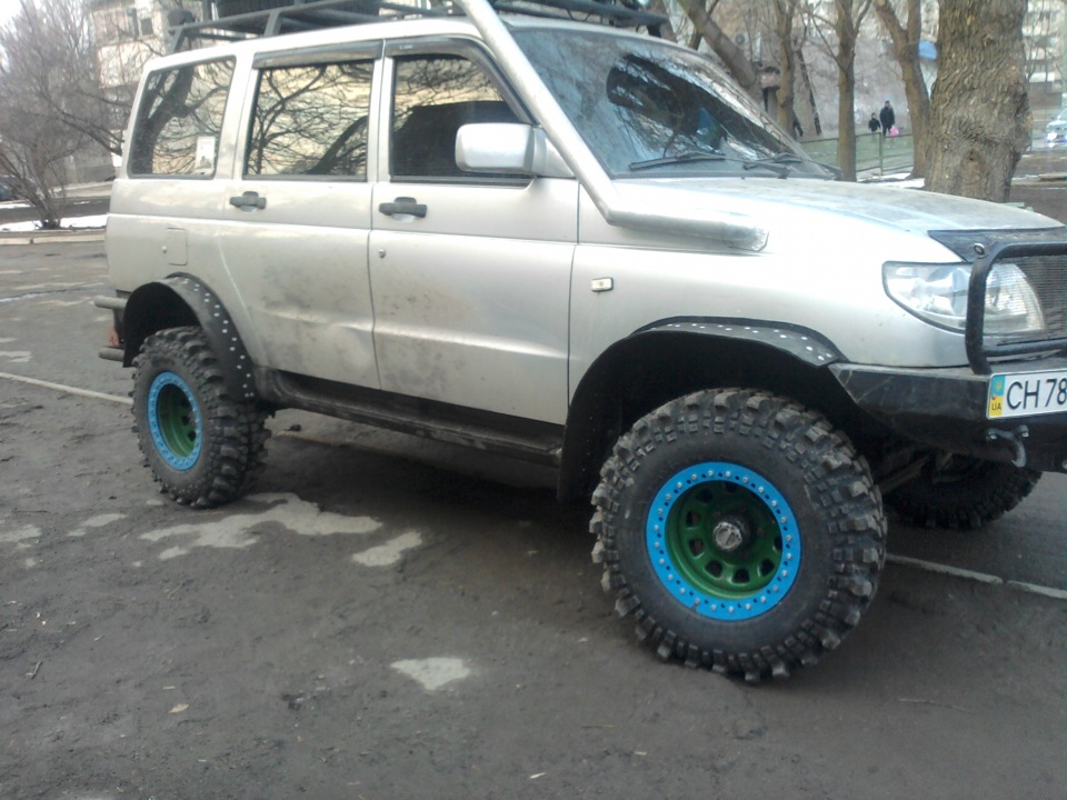 ось уже рік... 3
