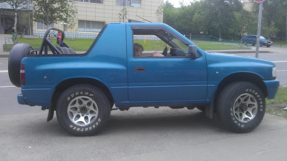 Чоловіки хто скаже про Opel Frontera A sport?