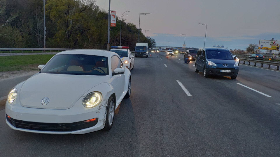ДТП - VW Beetle 5С 2