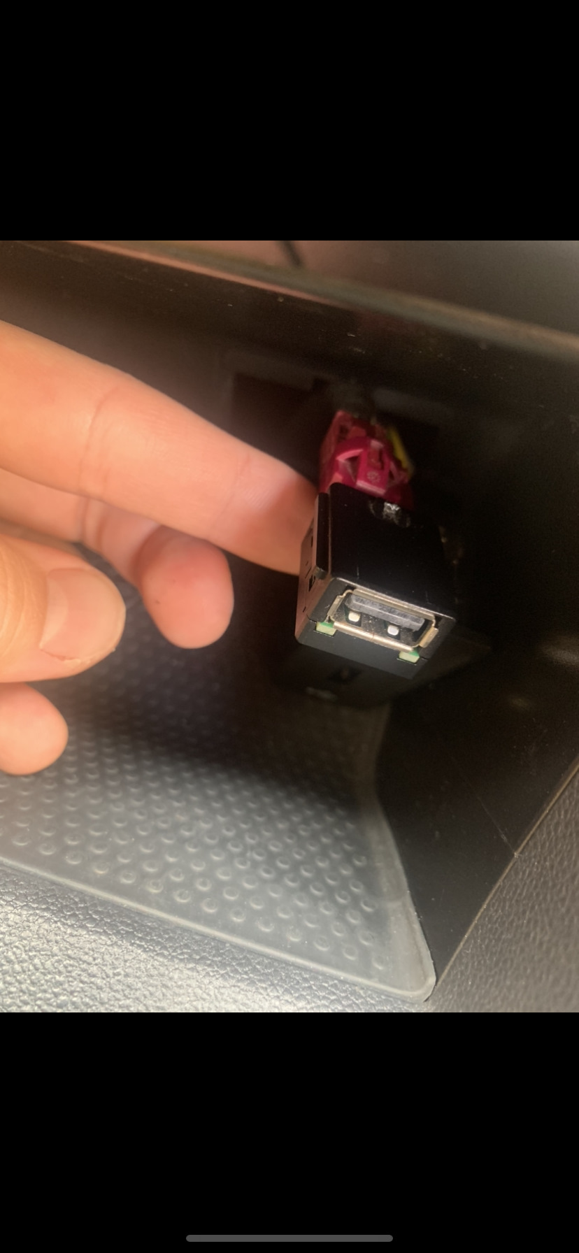 CarPlay у жучика 4