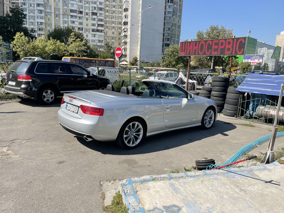 Новий автомобіль 1