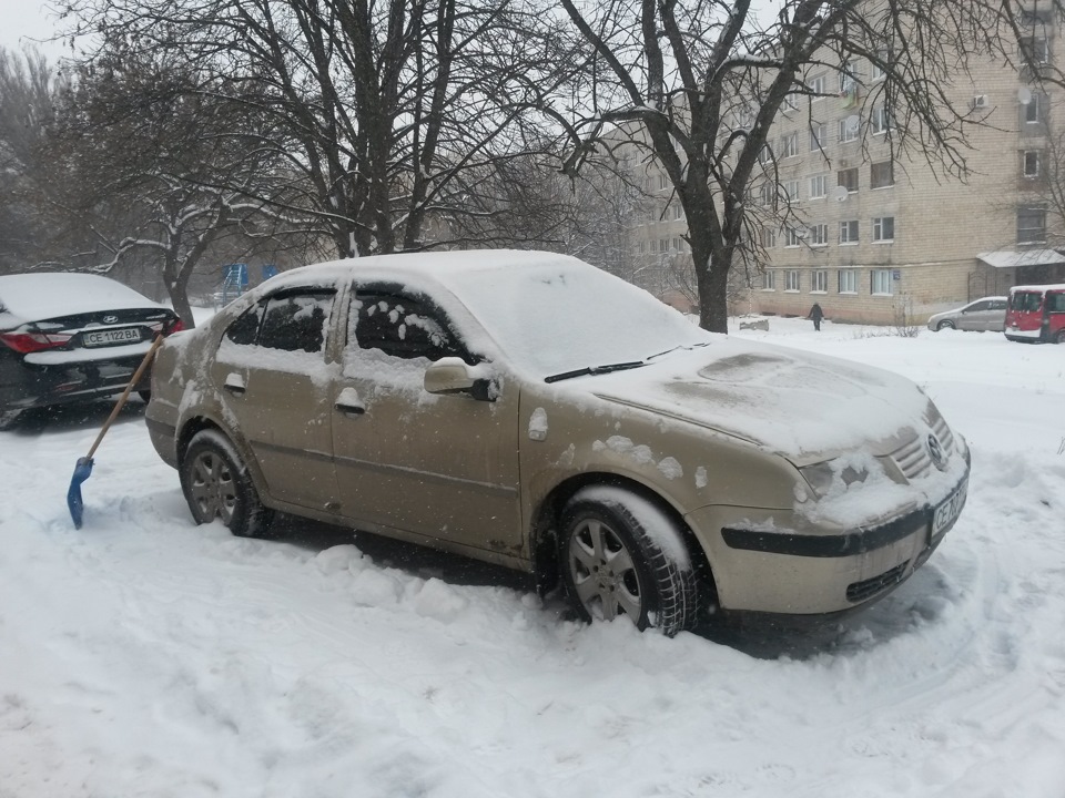 А сніг іде :) 2