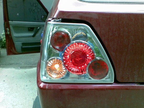 Моя колишня:) VW Golf 2 CL 1,6 4