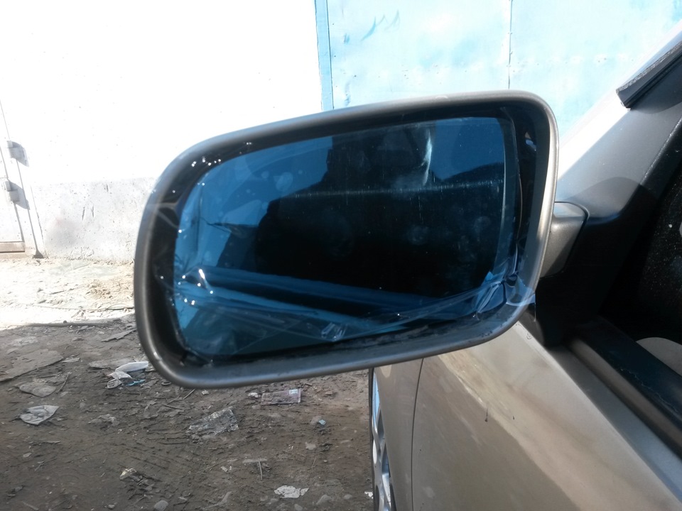 Замінив грати і розбив дзеркало:( 5