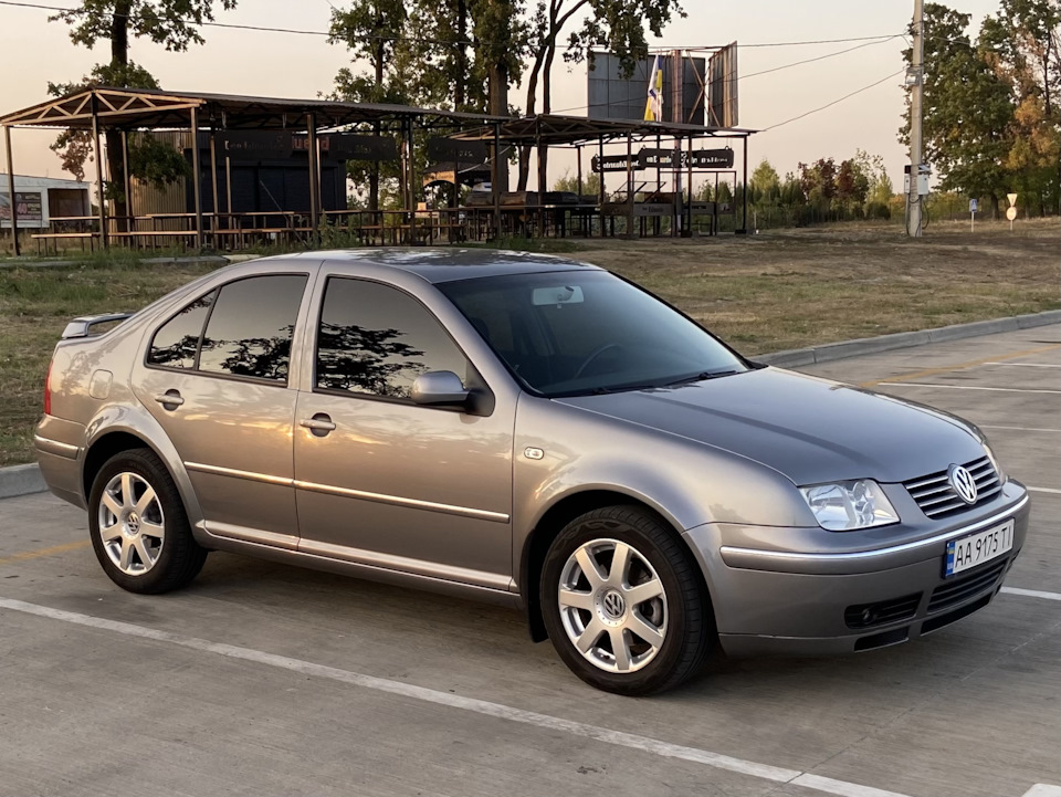 Bora 1.8T Sport багато фото 1
