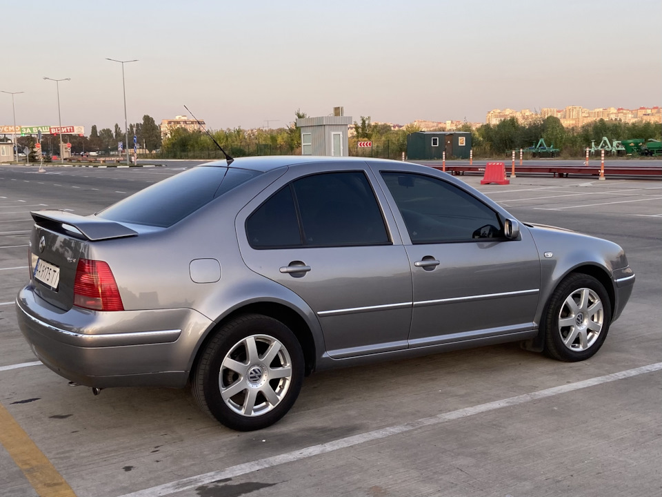 Bora 1.8T Sport багато фото 4