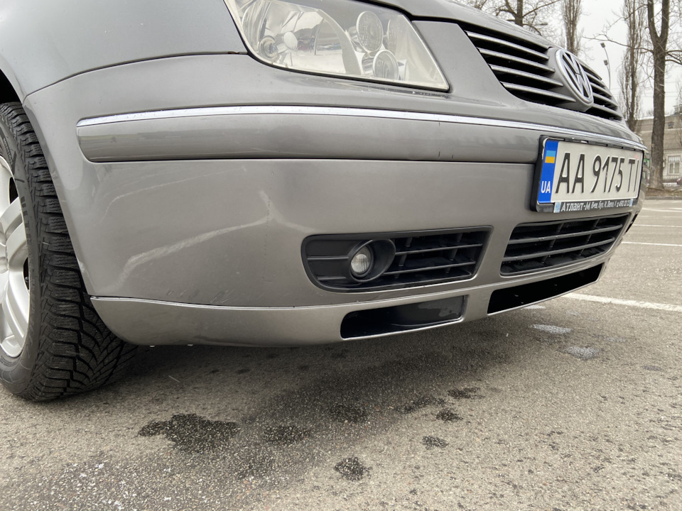 Губа V6(vr6) у колір та спойлер Oettinger 2
