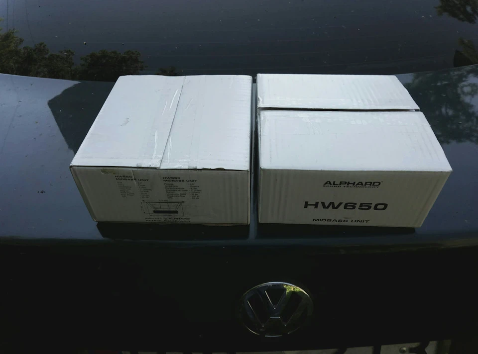 Купив динаміки Alphard