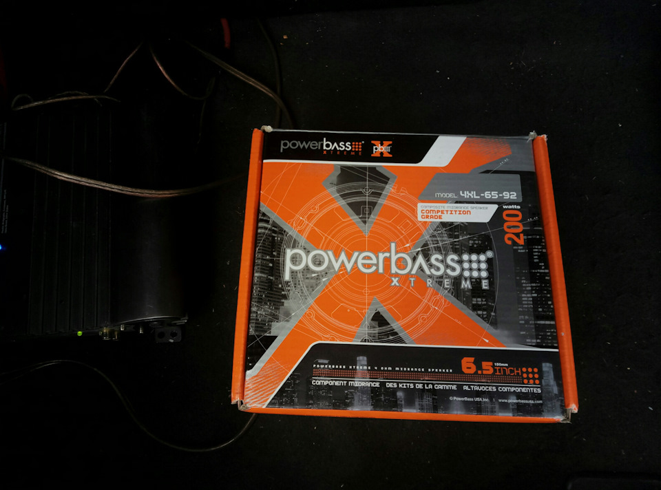 Встановлення динаміків Powerbass 1