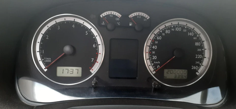 200000
