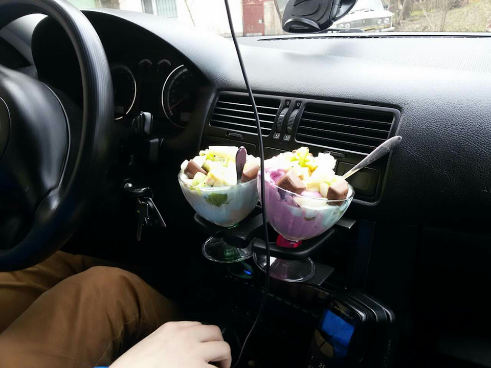 Задні підсклянники 10 $ 1