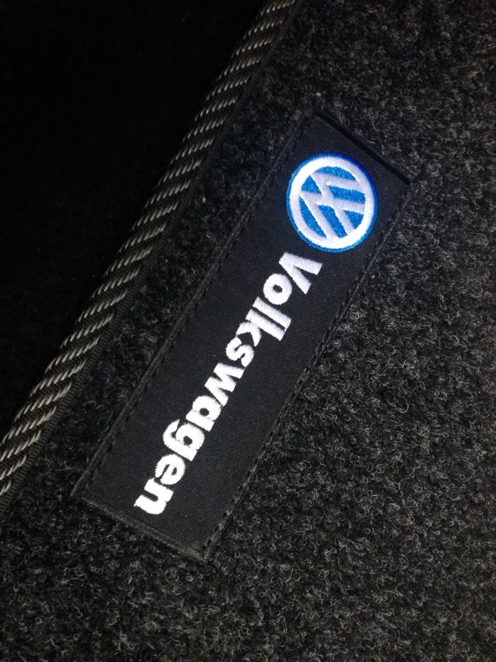 Продам літні килимки на VW BORA 3
