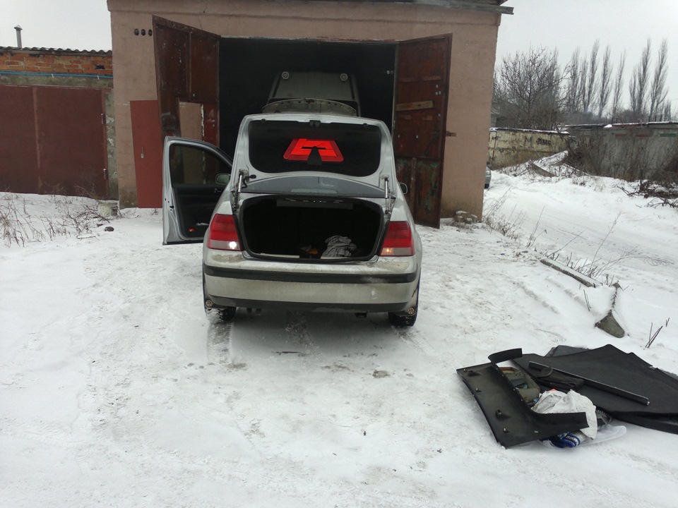 Заміна ламп заднього ходу. 4