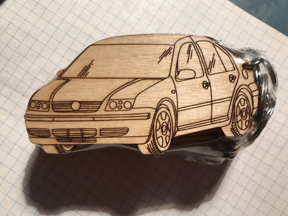 VW Bora в мініатюрі, дерев'яна 1