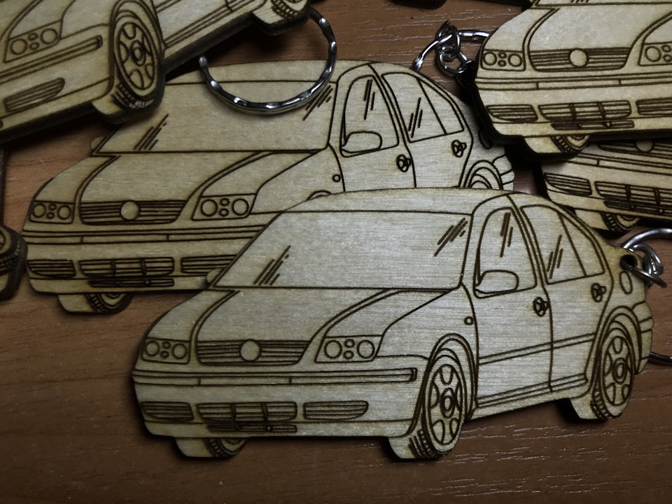 VW Bora в мініатюрі, дерев'яна 3