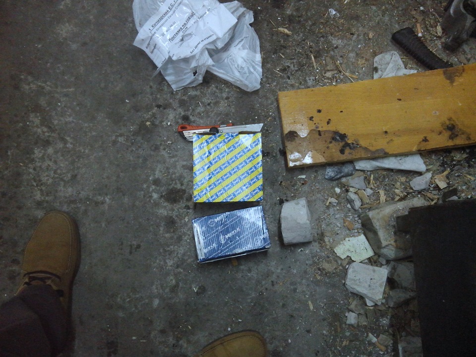 Заміна задніх маточок і колодок 2