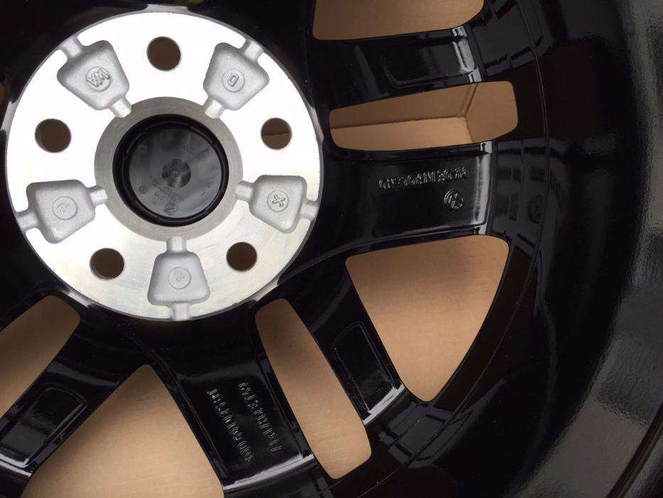 Оригінальні диски VW Madrid R17 3