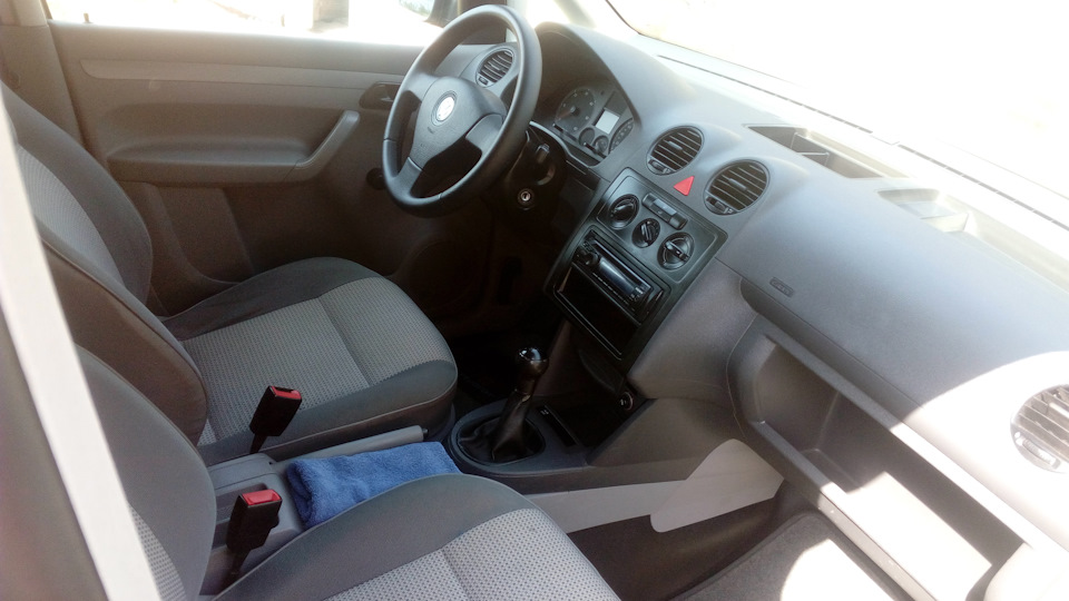 Volkswagen Caddy Weiß 1